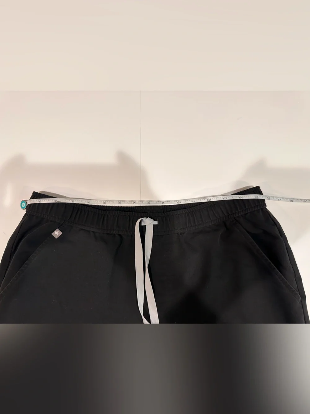 FIGS Tansen Jogger Scrub Pants Black L